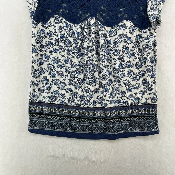 Daniel Rainn Top Women Sz S Blue Floral Boho Stretch Lace Trim Neck Short Sleeve - Picture 8 of 12
